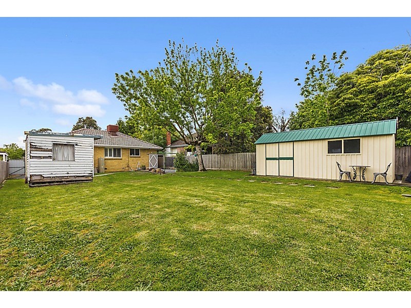 8 Southey Street, Blackburn North VIC 3130