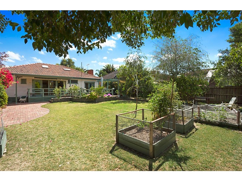 9 Vine Street, Blackburn VIC 3130