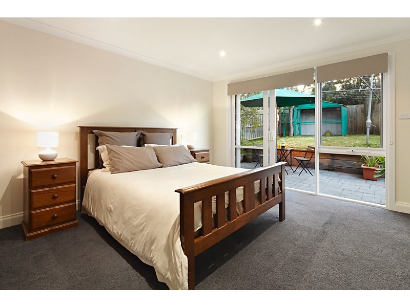 24 Munro Street, Mitcham VIC 3132