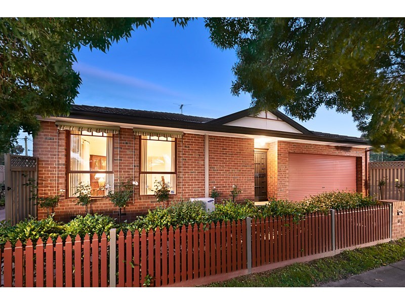 1/12 Burcote Street, Blackburn North VIC 3130