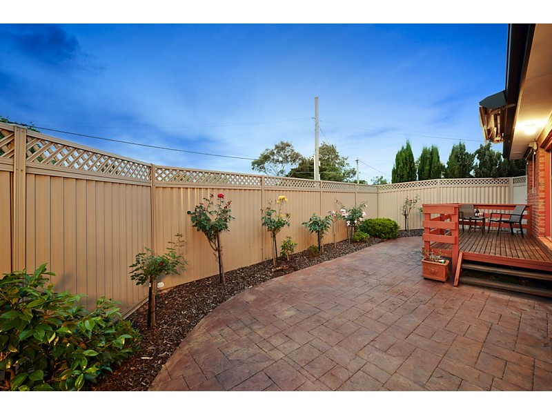 1/12 Burcote Street, Blackburn North VIC 3130