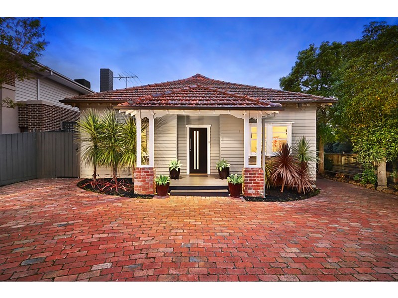 8 Springfield Road, Blackburn VIC 3130