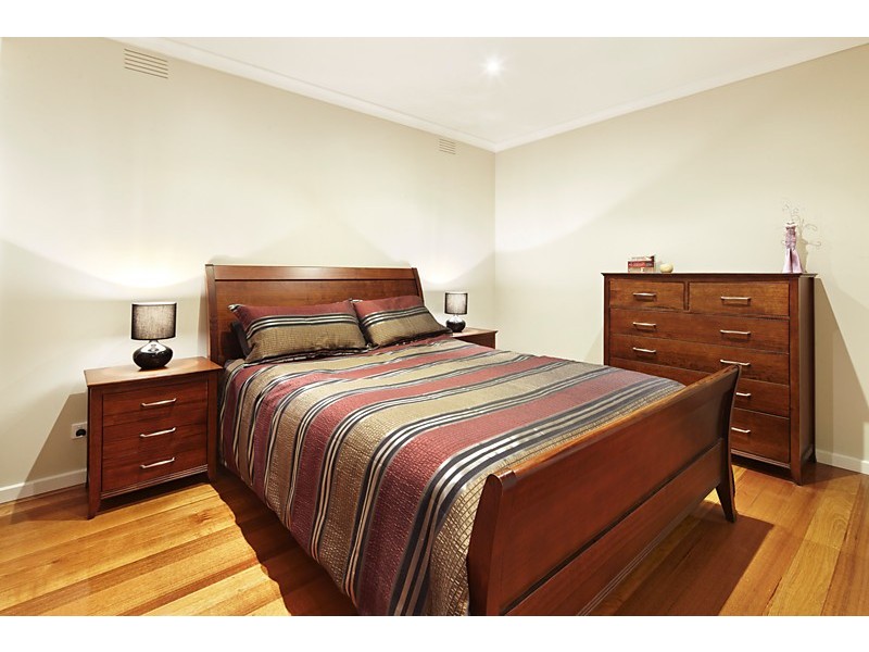 35 Selkirk Avenue, Wantirna VIC 3152