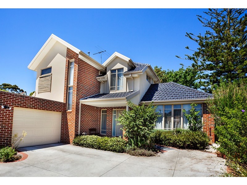 2/16 Merle Street, Blackburn North VIC 3130