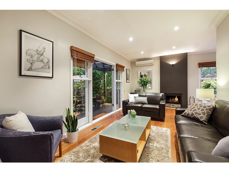 92 Orchard Grove, Blackburn South VIC 3130