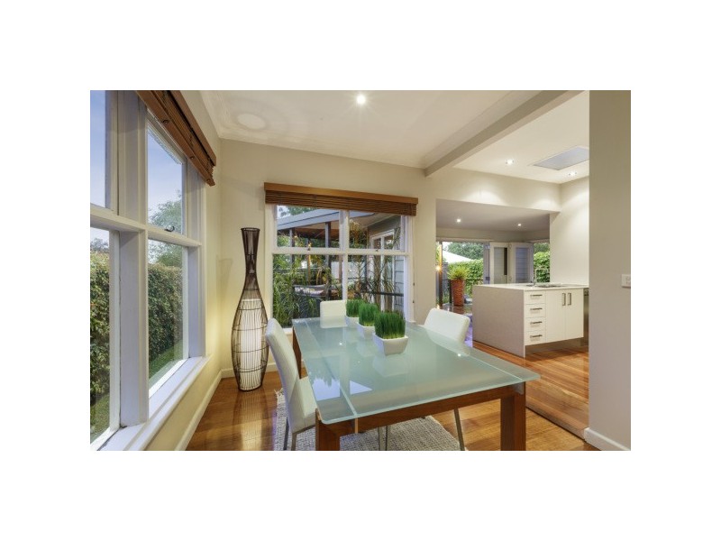 92 Orchard Grove, Blackburn South VIC 3130