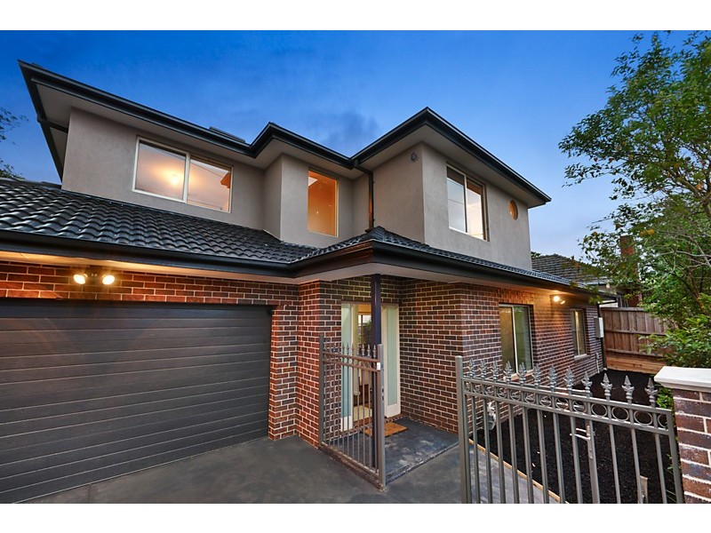 2 Edith Lane, Box Hill North VIC 3129