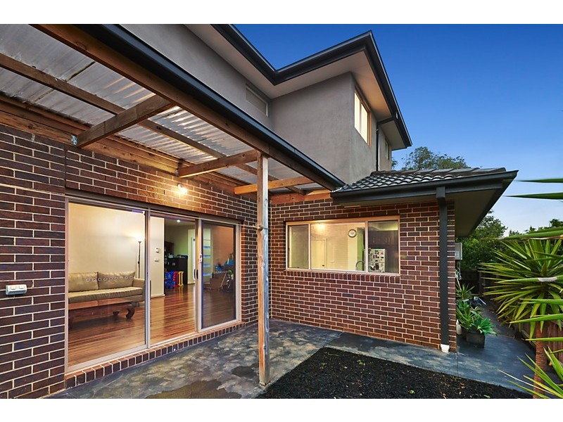 2 Edith Lane, Box Hill North VIC 3129