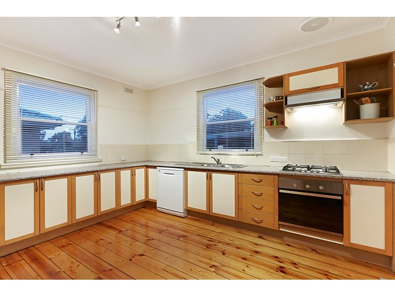 27 Patricia Road, Blackburn VIC 3130