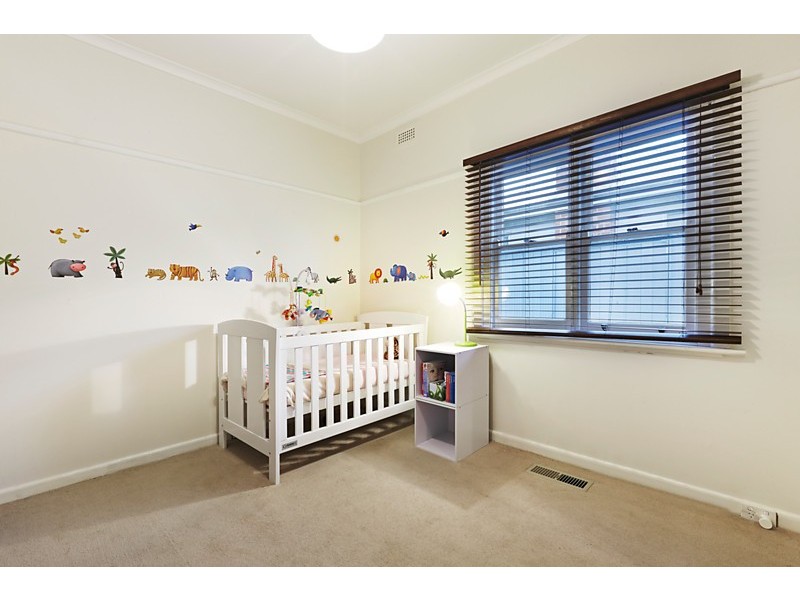 27 Patricia Road, Blackburn VIC 3130