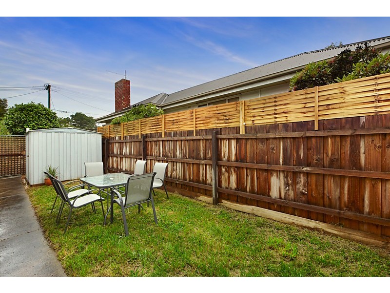 27 Patricia Road, Blackburn VIC 3130