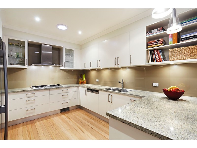 4 Ronley Street, Blackburn VIC 3130
