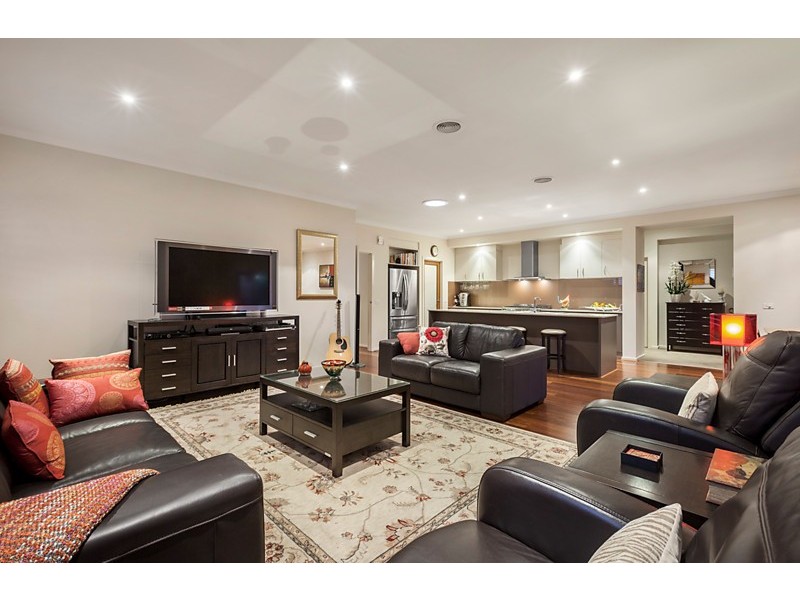 6 Werder Street, Box Hill North VIC 3129