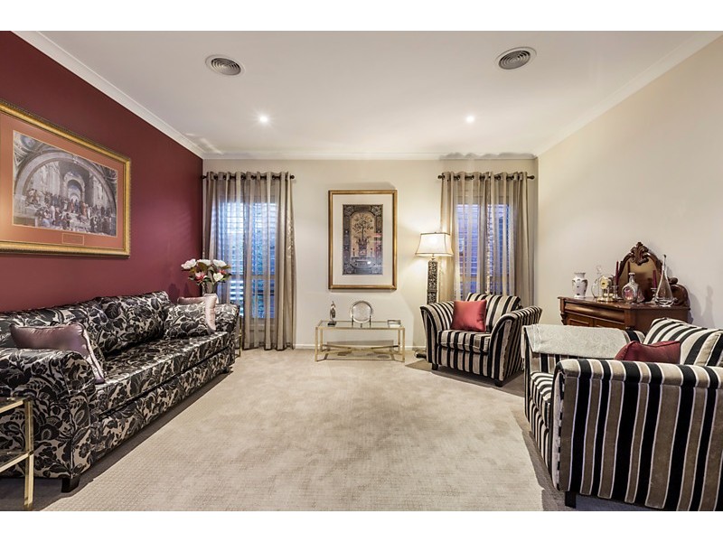 6 Werder Street, Box Hill North VIC 3129