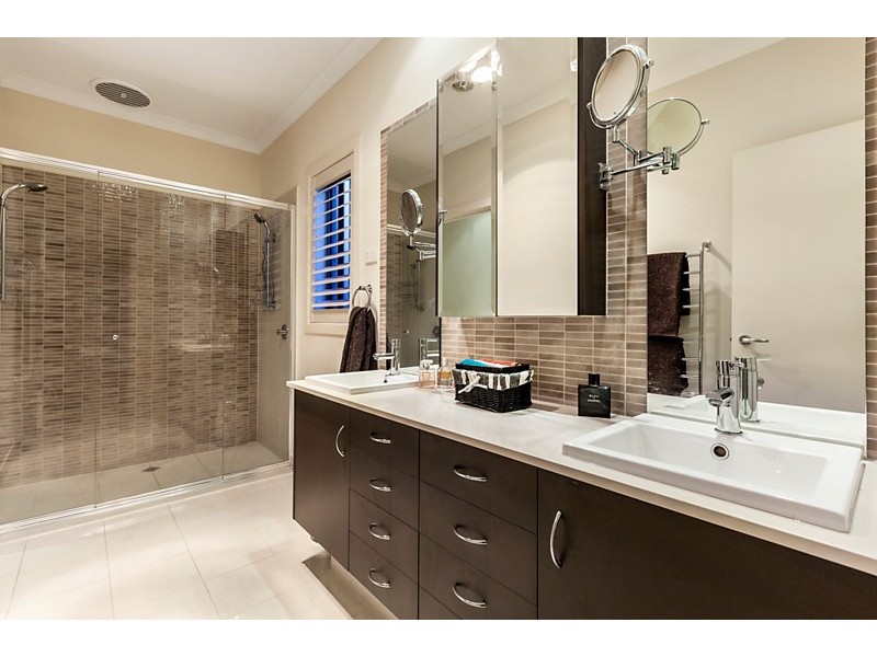 6 Werder Street, Box Hill North VIC 3129