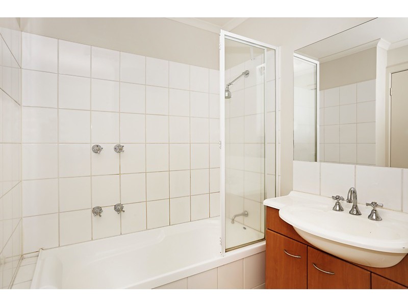 6/1 Eucalyptus Mews, Notting Hill VIC 3168
