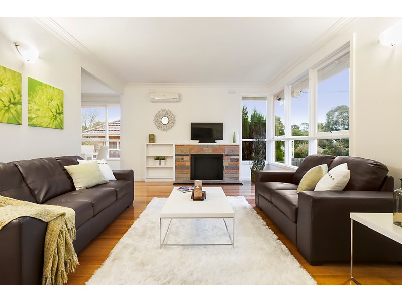 1 Stirling Road, Blackburn South VIC 3130