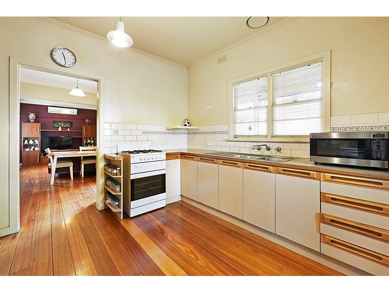 1/67 Middleborough Road, Burwood VIC 3125