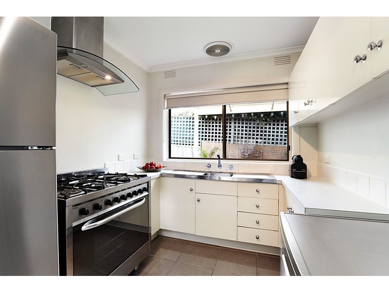 3/14  Fulton Crescent, Burwood VIC 3125