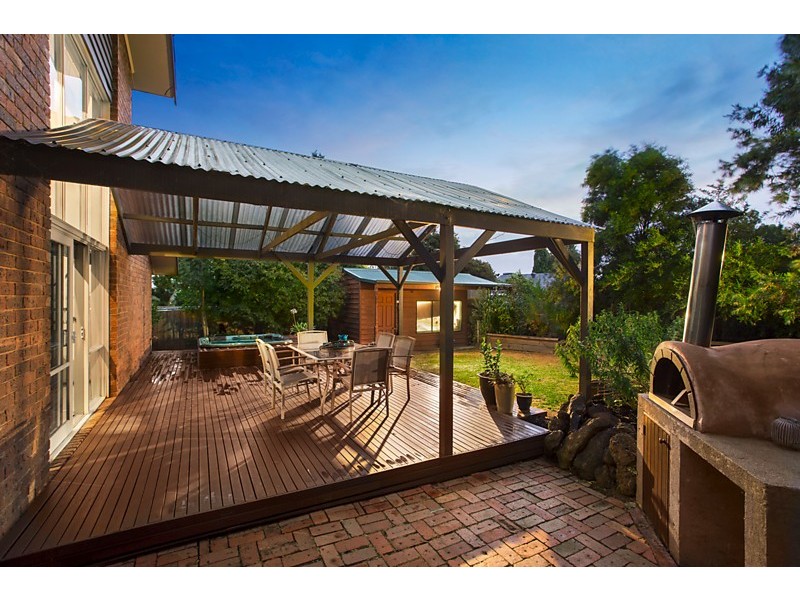 8 Gelea Crescent, Vermont South VIC 3133