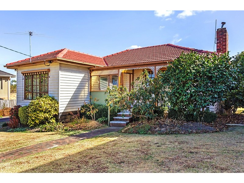 41 Russell Crescent, Doncaster East VIC 3109