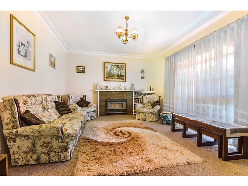 41 Russell Crescent, Doncaster East VIC 3109