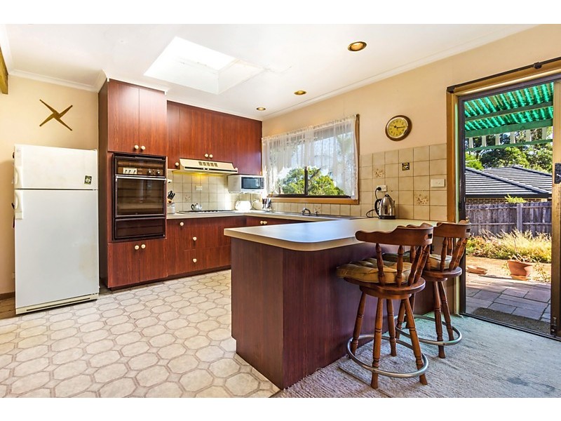 41 Russell Crescent, Doncaster East VIC 3109