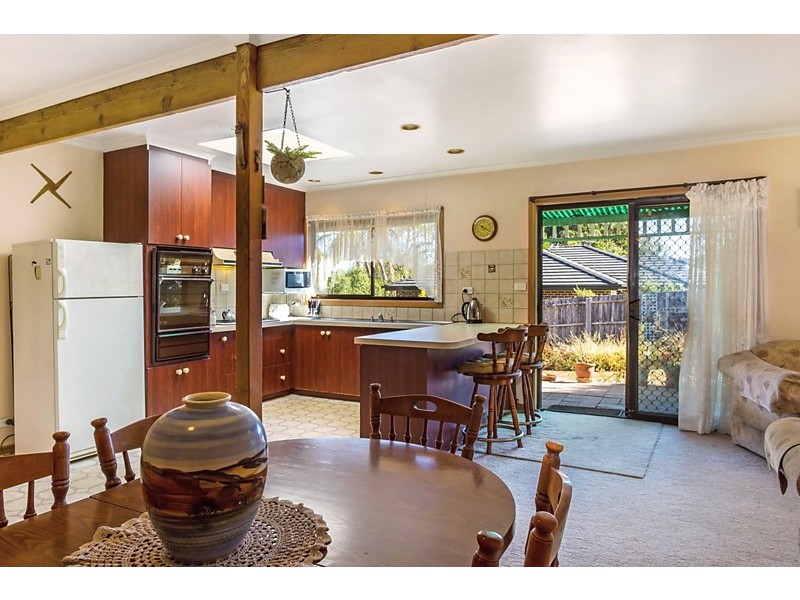 41 Russell Crescent, Doncaster East VIC 3109