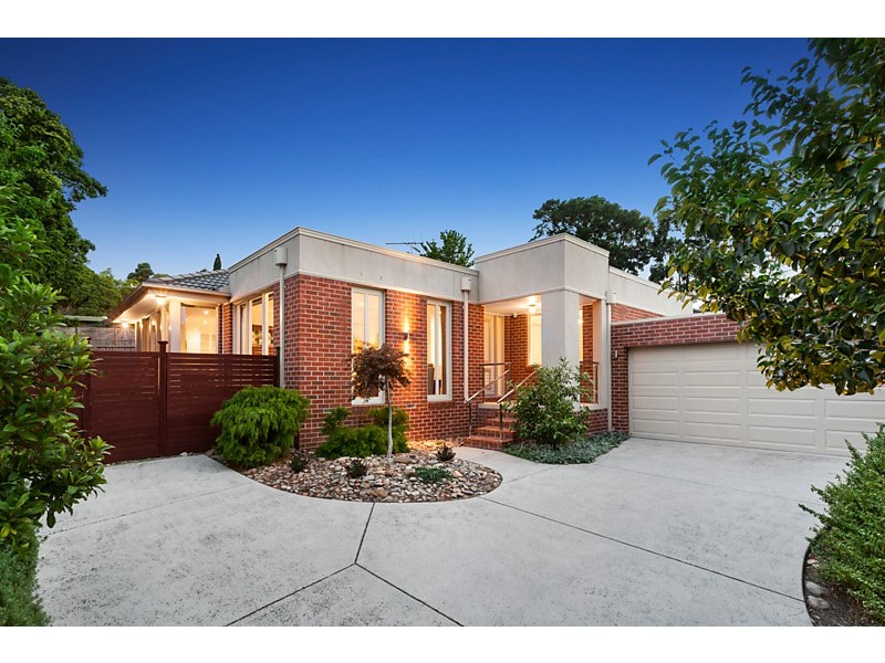 2/12 Centre Road, Vermont VIC 3133