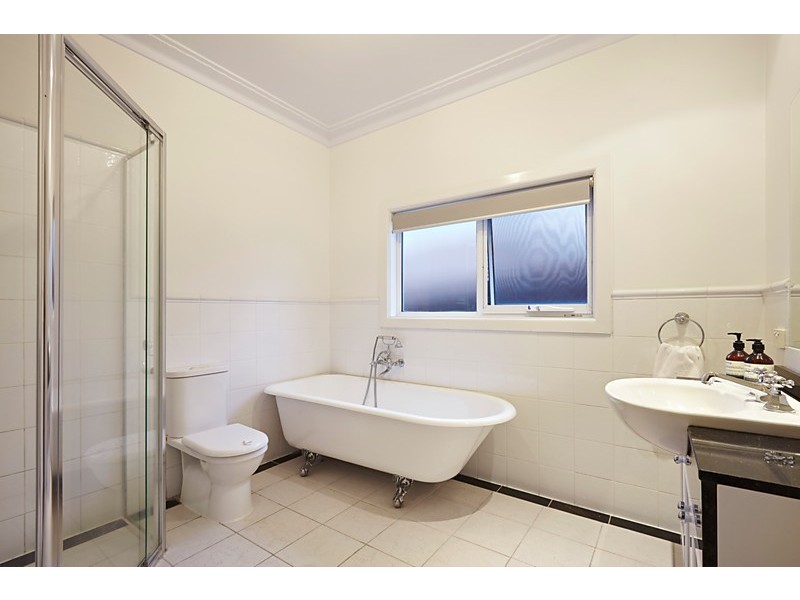 10 Doulton Avenue, Heathmont VIC 3135