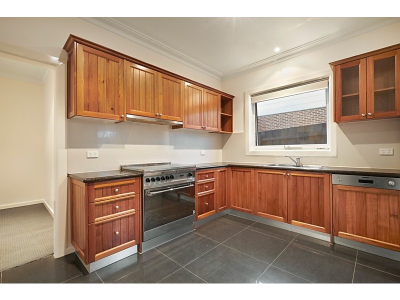 10 Doulton Avenue, Heathmont VIC 3135