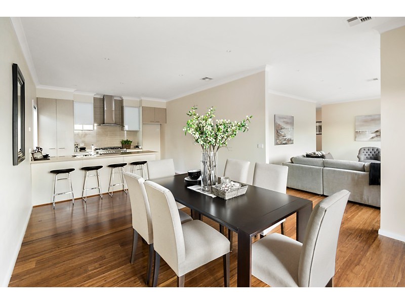 4/11 View Road, Vermont VIC 3133