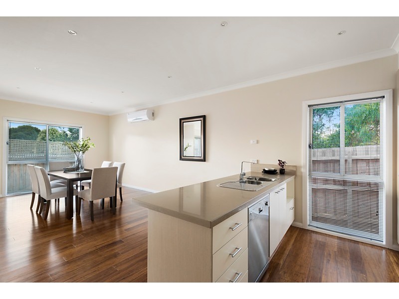4/11 View Road, Vermont VIC 3133