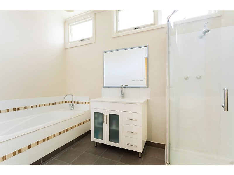 9 Henwood Street, Forest Hill VIC 3131