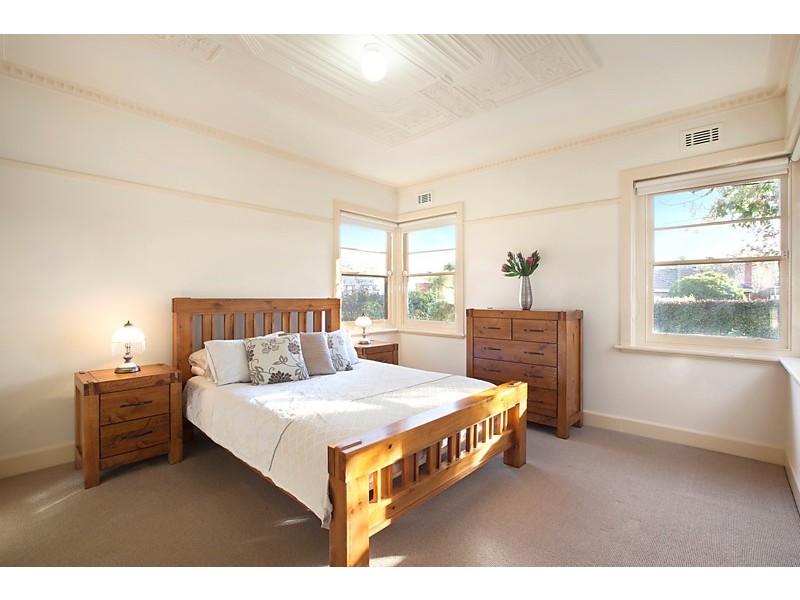 1/202 Elgar Road, Box Hill South VIC 3128