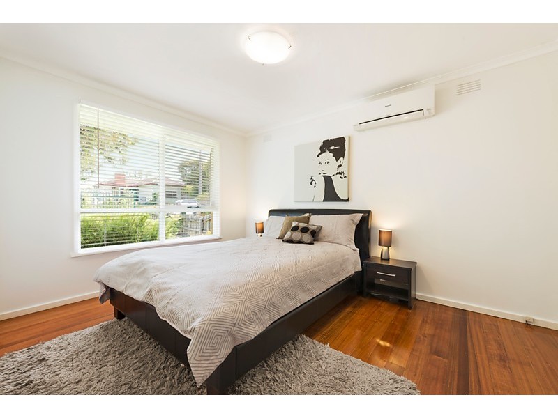 10 Dundee Street, Blackburn South VIC 3130