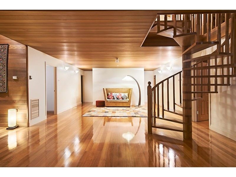 31 Myrtle Grove, Blackburn VIC 3130