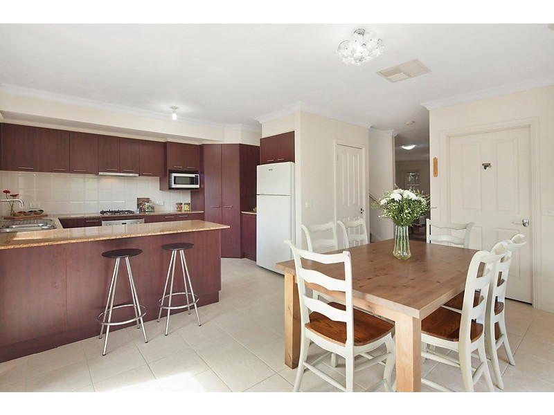 3/31 Linden Street, Blackburn VIC 3130