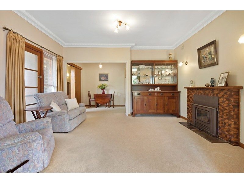 36 Salisbury Avenue, Blackburn VIC 3130