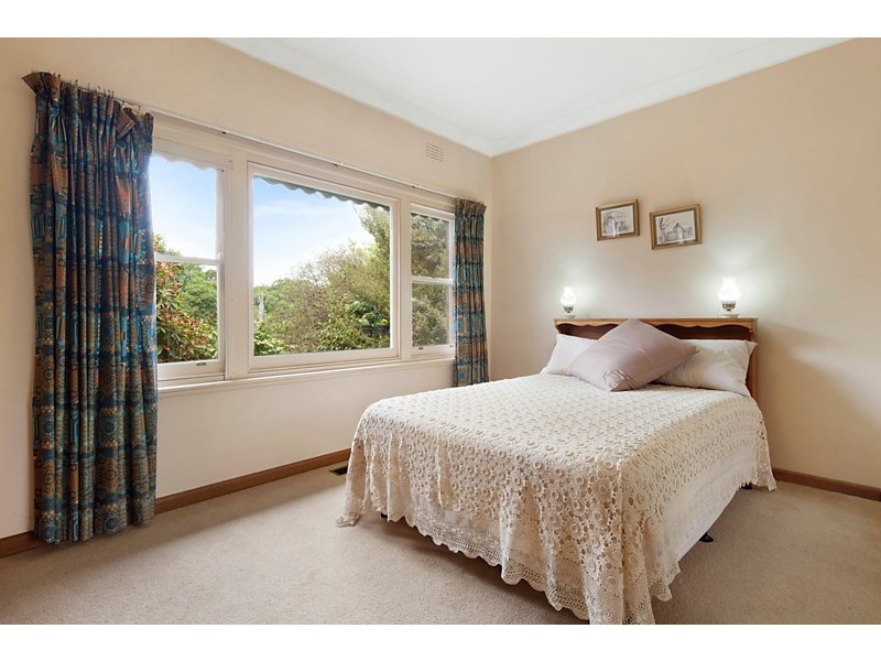 36 Salisbury Avenue, Blackburn VIC 3130