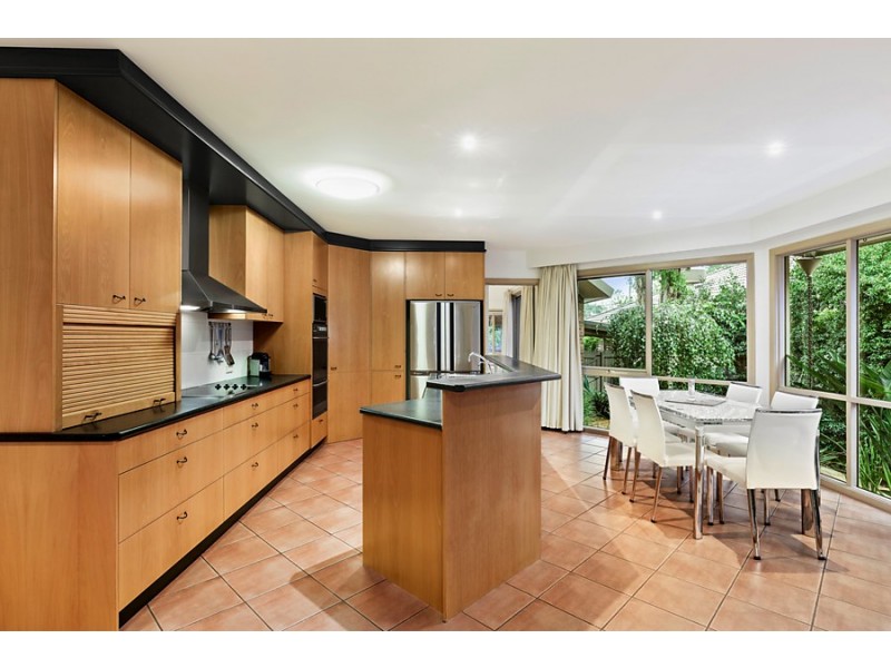 9 Myrtle Grove, Blackburn VIC 3130