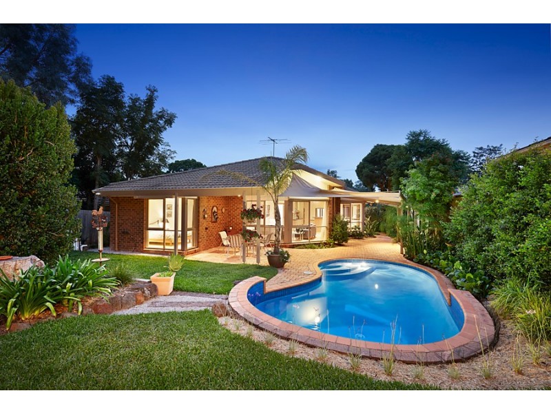 9 Myrtle Grove, Blackburn VIC 3130