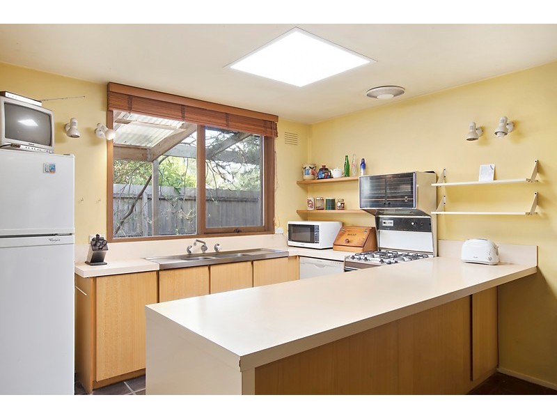 228 Wonga Road, Warranwood VIC 3134