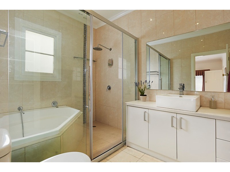 1214 Riversdale Road, Box Hill South VIC 3128