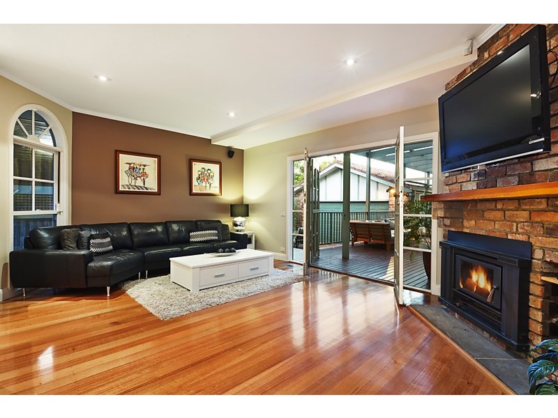 42 Clota Avenue, Box Hill VIC 3128