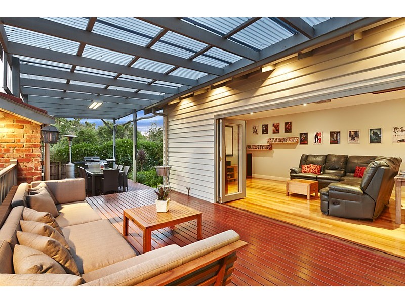42 Clota Avenue, Box Hill VIC 3128