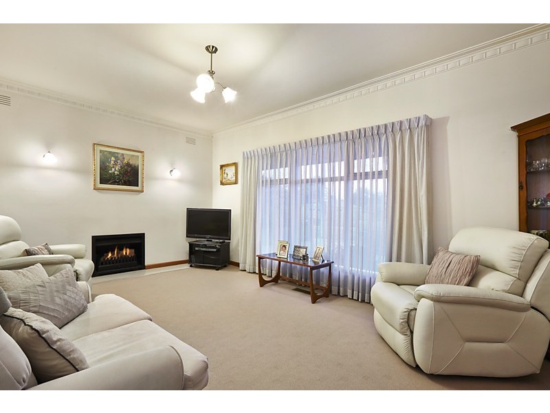104 Koonung Road, Blackburn North VIC 3130