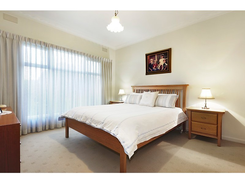 104 Koonung Road, Blackburn North VIC 3130
