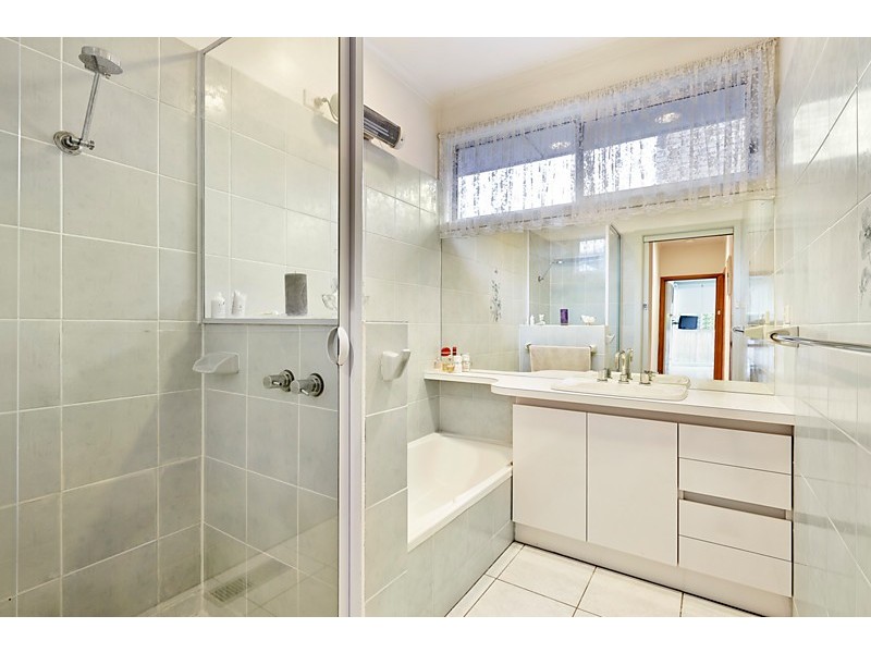 104 Koonung Road, Blackburn North VIC 3130