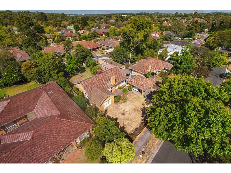 24  Harold  Street, Blackburn VIC 3130